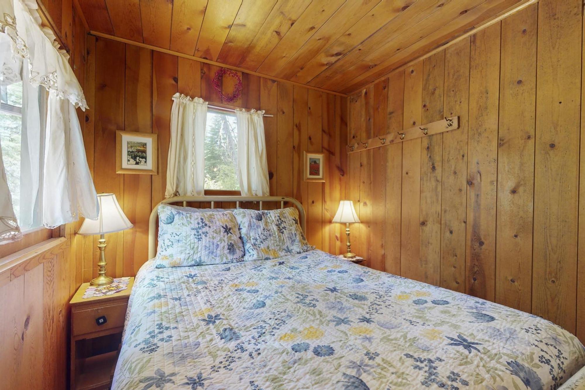 Pine Cone Cottage Joseph Extérieur photo